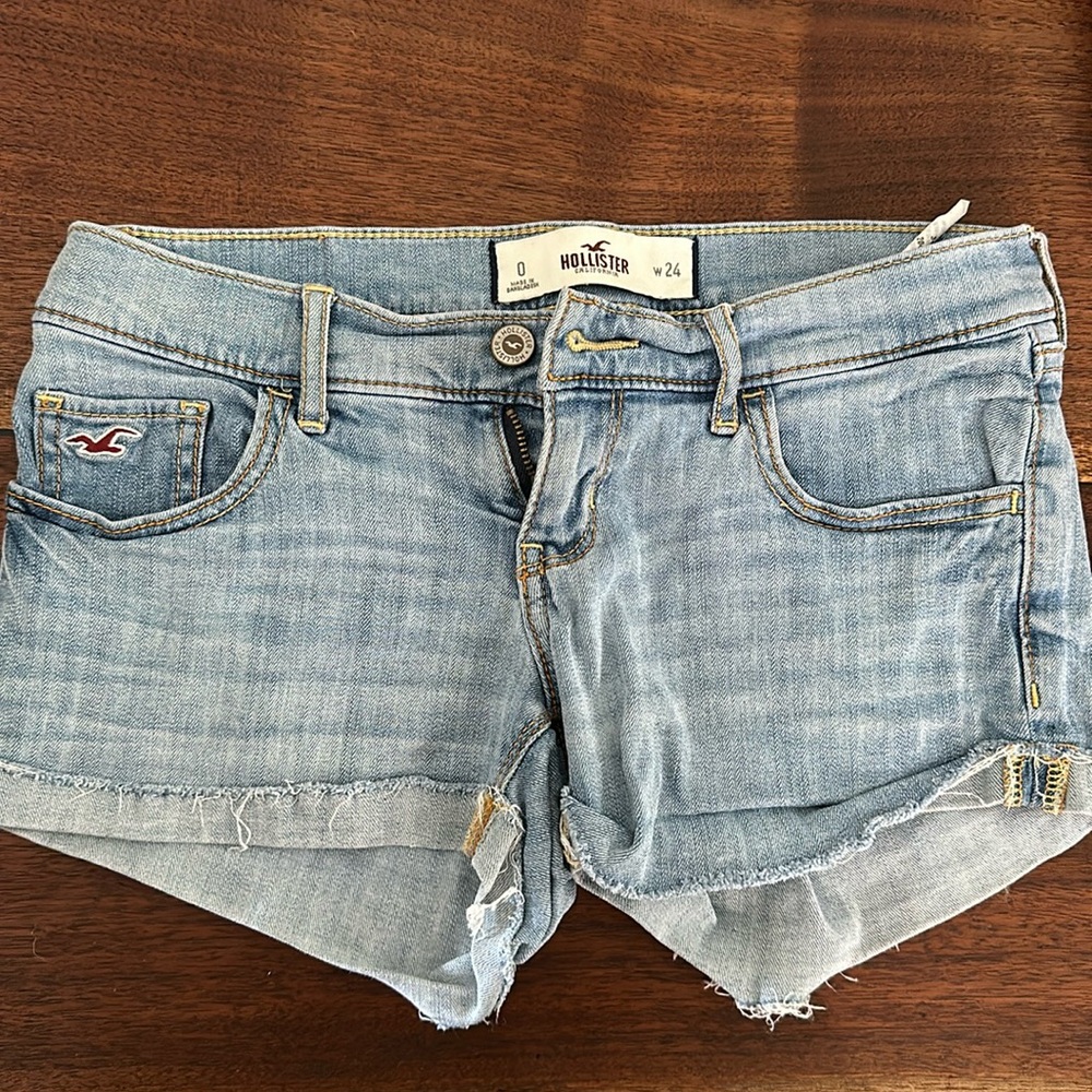 Hollister size 0 shorts jeans